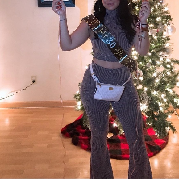 Set - Picture 5 of 5